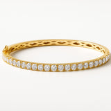 Sprinkled Round Bracelet in Gold with Diamond