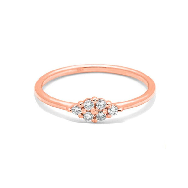 Round Ring in Gold with Diamonds
