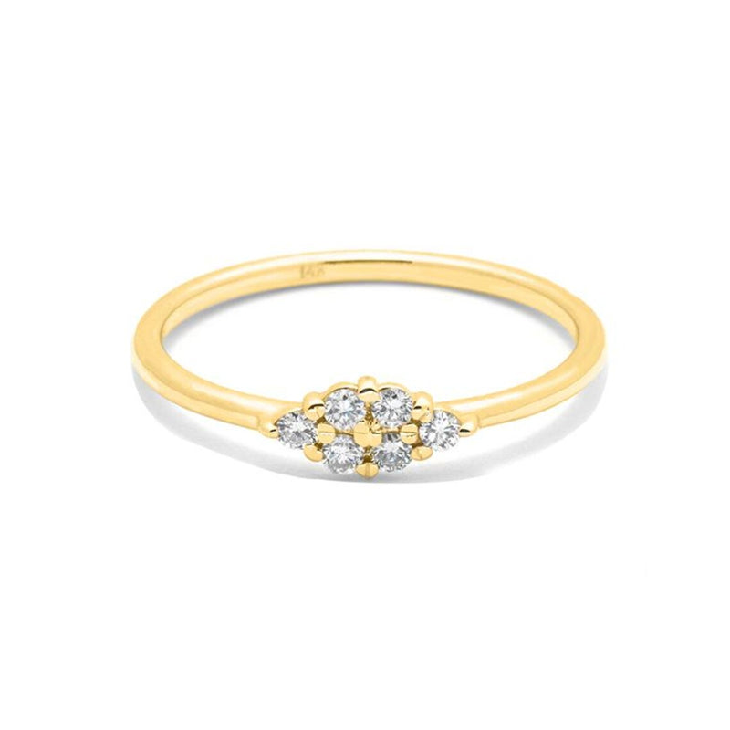 Round Ring in Gold with Diamonds