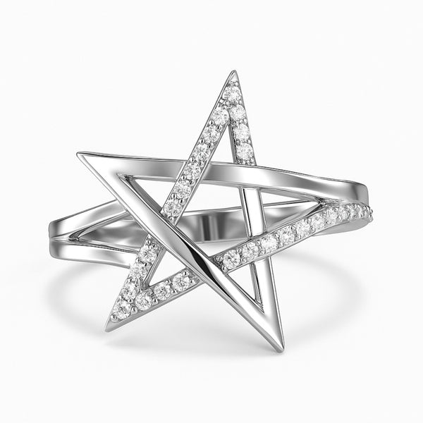 Star Ring in Gold with Diamonds