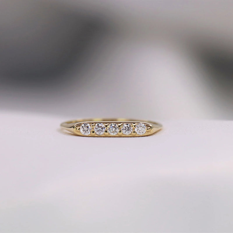 Signet Ring in Gold with Diamonds