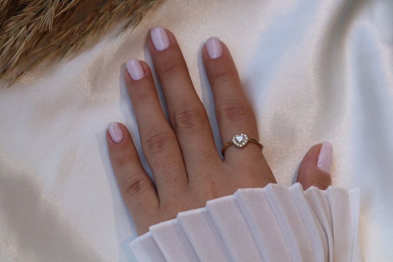 Heart Halo Ring in Gold with Diamonds