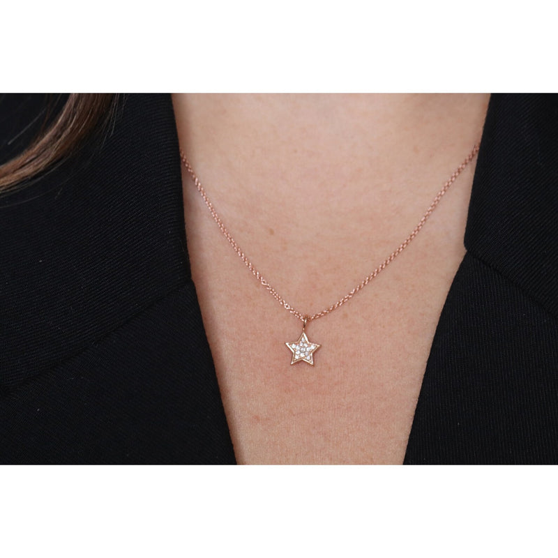 Round Star Shape Necklace in Gold with Diamonds