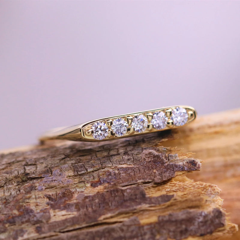 Signet Ring in Gold with Diamonds