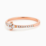 Star Shape Ring in Gold with Diamonds