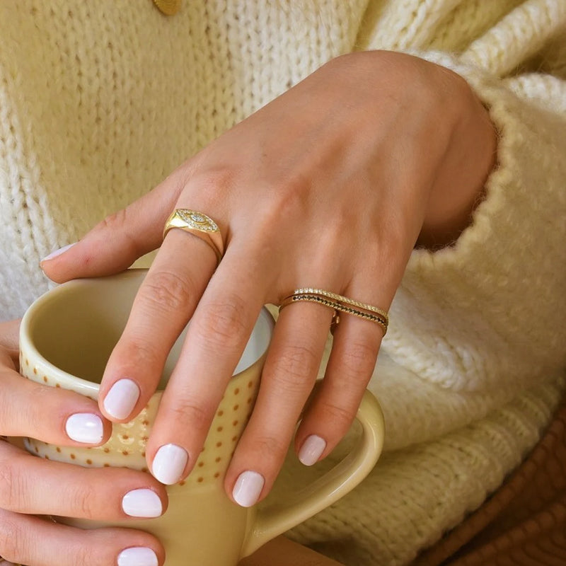Two Finger Ring in gold with diamonds