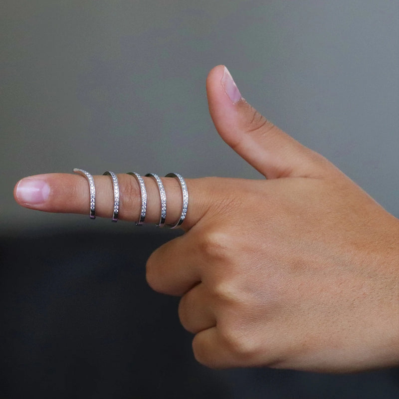 Spiral Style Ring in Gold with Diamonds