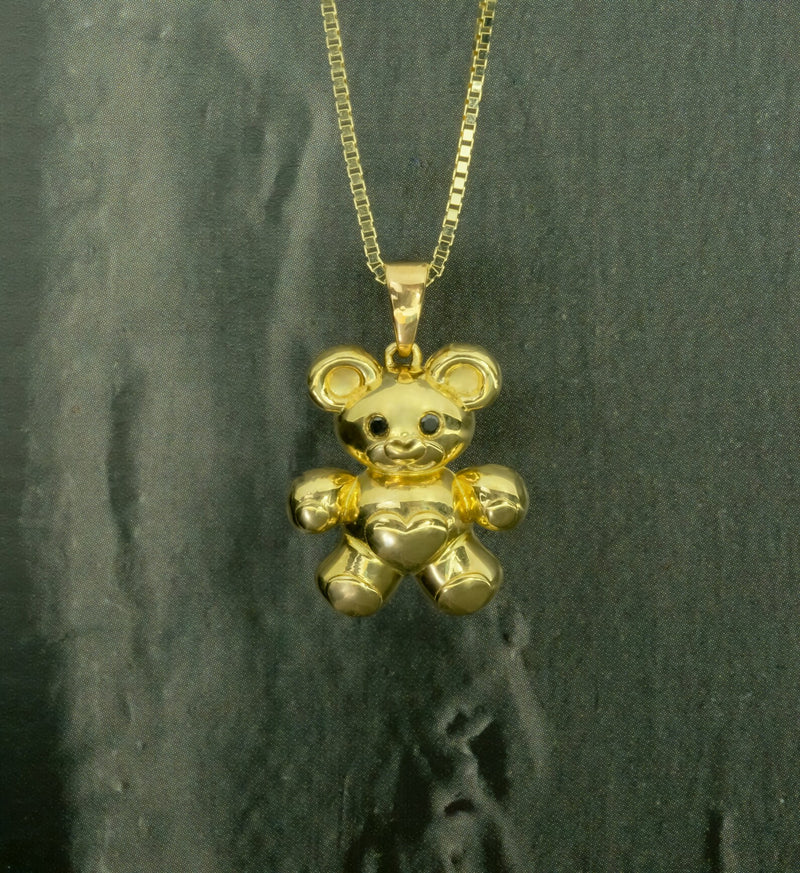 Teddy Bear Pendant in Gold with Diamonds