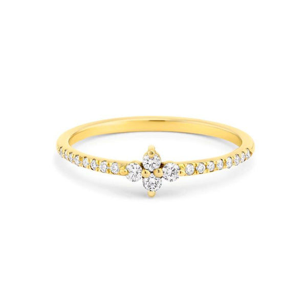Star Shape Ring in Gold with Diamonds