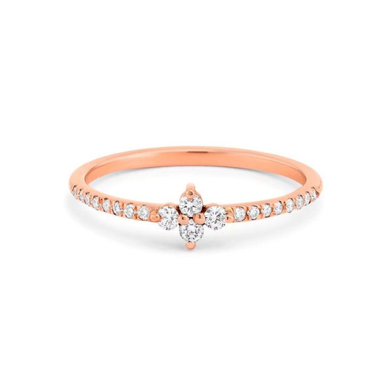 Star Shape Ring in Gold with Diamonds