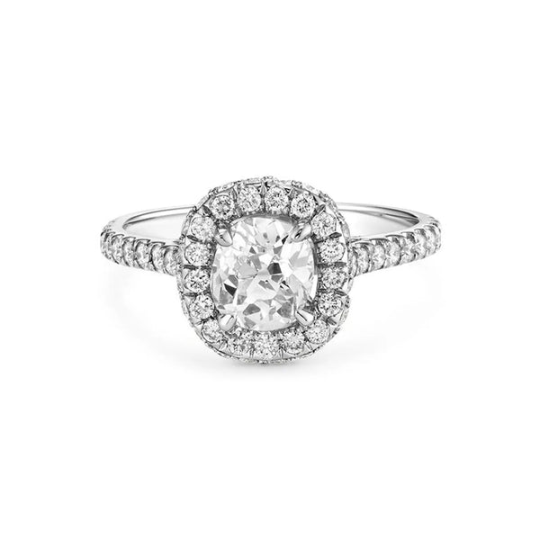 Double Halo Ring Shape in Gold with Diamonds