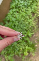 Star Ring in Gold with Diamonds