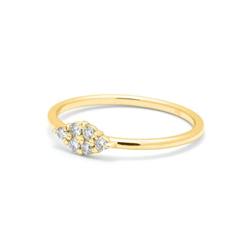 Round Ring in Gold with Diamonds