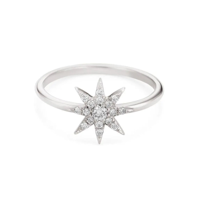Star Shape Ring in Gold with Diamonds